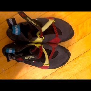 Scarpa Climbing Shoes